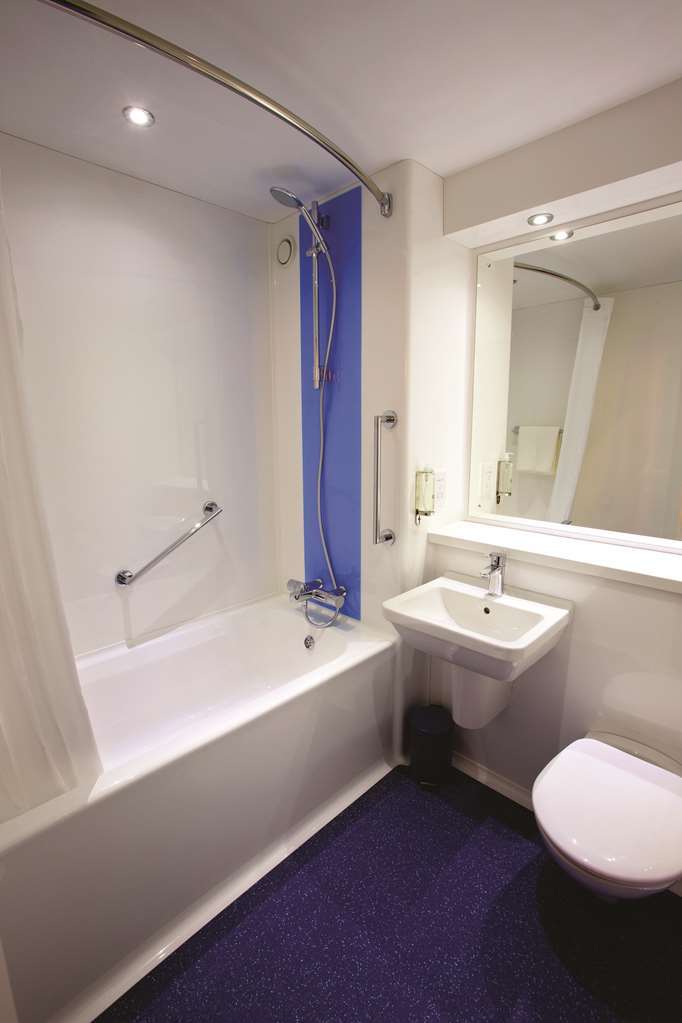 Travelodge Newark North Muskham Norwell Номер фото