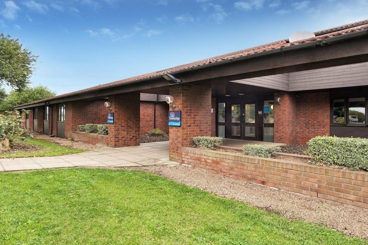 Travelodge Newark North Muskham Norwell Екстер'єр фото